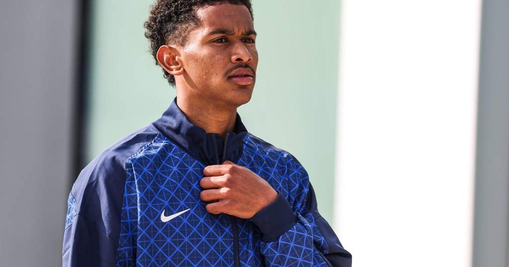 Bursa Transfer PSG: Senny Mayulu Berpotensi Pergi Musim Panas Ini